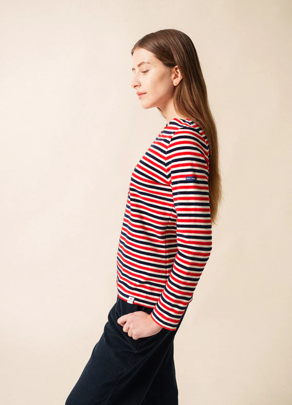 Model wearing Saint James - Merivelours Tri in Ecru/Mari/Tulip