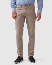 Load image into Gallery viewer, Rodd & Gunn - Motion 2 Straight Jean - Sable