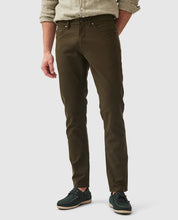 Load image into Gallery viewer, Rodd & Gunn - Motion 2 Straight Jean - Seaweed