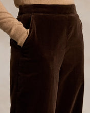 Load image into Gallery viewer, Model wearing Polo Ralph Lauren - Stretch-Cotton Velvet Wide-Leg Pant in Circuit Brown.