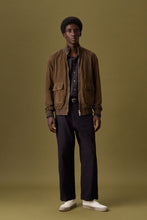 Load image into Gallery viewer, Model wearing Valstar - Reversible Zip Valstarino in Muschio.