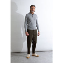 Load image into Gallery viewer, Model wearing John Smedley - Bradwell L/S Shirt in Silver.