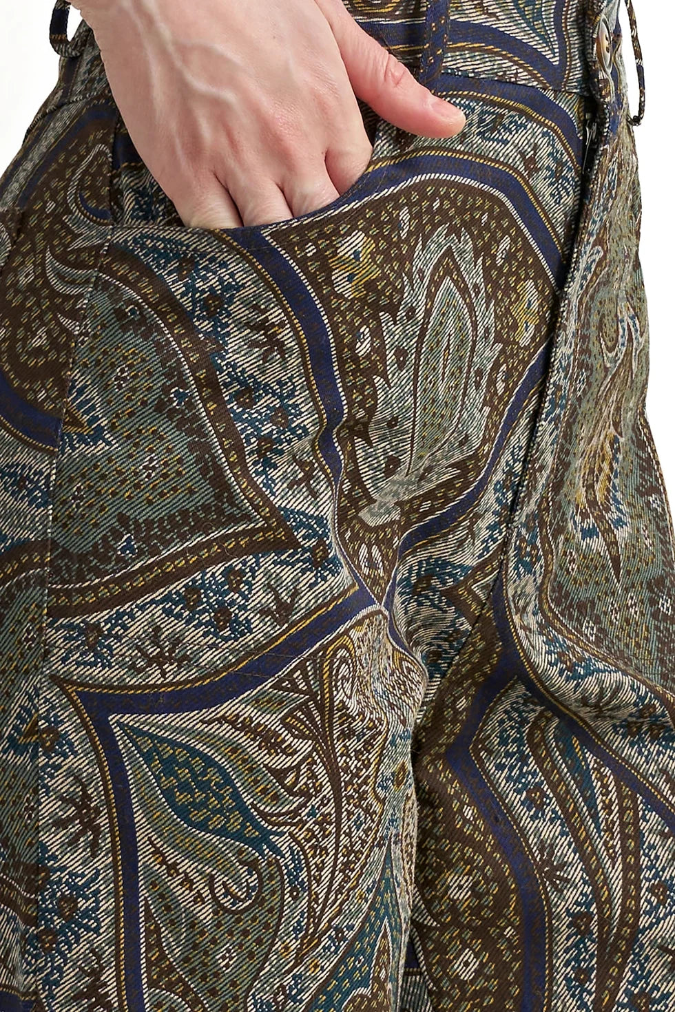 Astrid - Farah Pant