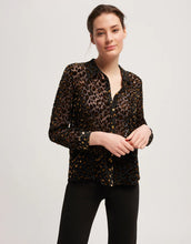 Load image into Gallery viewer, Model wearing Leo &amp; Ugo - Clara Buttondown Shirt in Black/Gold.
