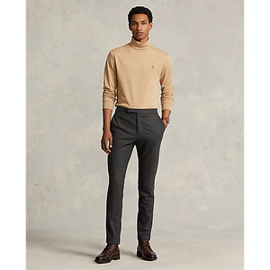 Model wearing POLO Ralph Lauren - L/S Soft Touch Turtleneck in Classic Camel Heather.