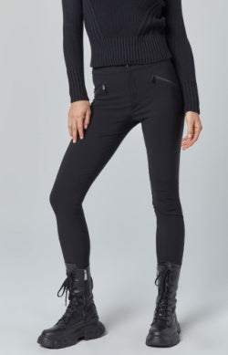 Model wearing Alp N Rock - Geneva Techno Pant in Black.