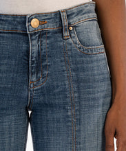 Load image into Gallery viewer, Model wearing Kut From The Kloth - Stevie Straight Leg - Princess Seam at Frt w/ Slit in Evaluate w/ Dk Base Wash.
