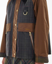 Load image into Gallery viewer, Model wearing Barbour Premium Catton Wax in Tan/Dark Classic
