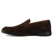 Load image into Gallery viewer, Amberjack - The Loafer - Walnut
