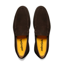 Load image into Gallery viewer, Amberjack - The Loafer - Walnut
