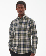 Load image into Gallery viewer, Model wearing Barbour Wetherham Tailored Shirt in Forest Mist.
