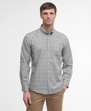 Load image into Gallery viewer, Barbour - Henderson Thermo Weave Long-Sleeved Shirt

