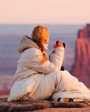 Load image into Gallery viewer, Model wearing Amundsen - Down Town Jacket in Natural.
