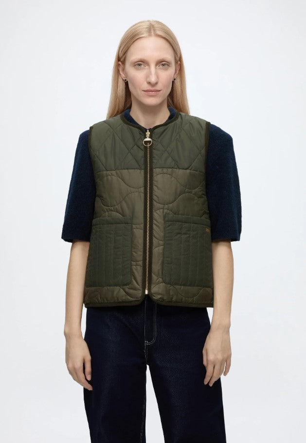 Barbour- Nunwell Reversible Quilted Liner