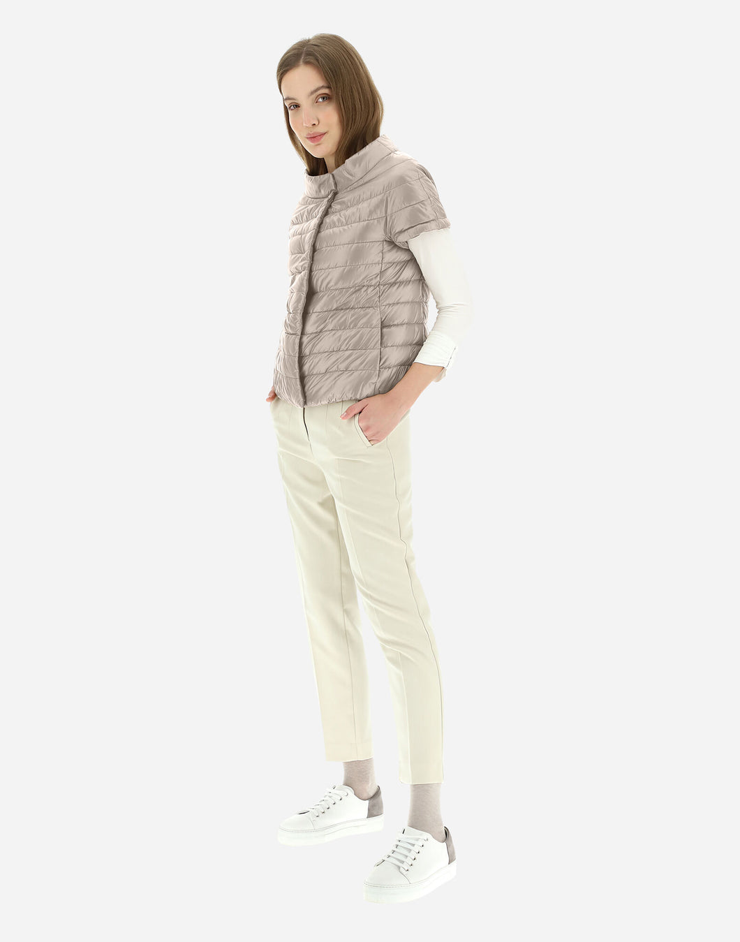 Model wearing Herno - Women's Emilia Cap Sleeve Vest in Chantilly.