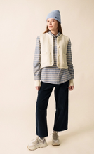 Load image into Gallery viewer, Saint James - Jura Vest
