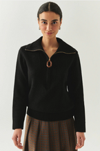 Load image into Gallery viewer, Exquise -Addison Ribbed Quarter-Zip Wide Collar Long Sleeve Sweater
