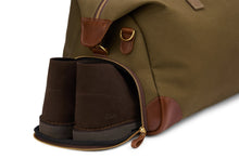 Load image into Gallery viewer, Bennett Winch - The Weekender Canvas in Olive.
