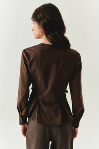 Exquise - Ashlynn Belted-Lapel Blouse