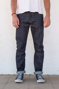 Model wearing Freenote Rios Denim