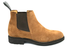 Load image into Gallery viewer, Paraboot Chamfort boot in Velours Cognac.
