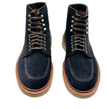 Load image into Gallery viewer, Alden D2910H - Alden X LaRossa special makeup! Indy Boot handcrafted on the Trubalance last in supple Navy suede. With Brass eyes &amp; hooks, pre-stitch reverse welts and Sahara Tan Wedge.
