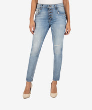 Load image into Gallery viewer, Model wearing KUT From The Kloth Reese High Rise Ankle Straight Jean in academic.

