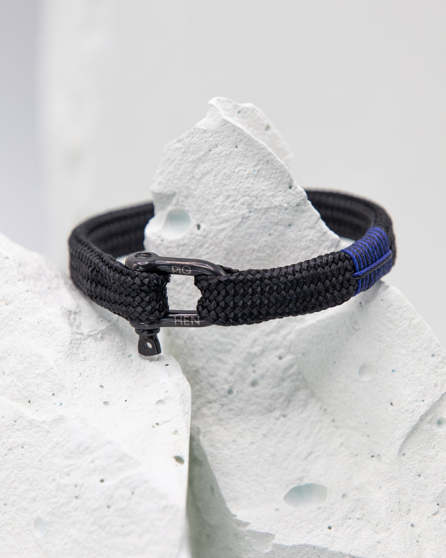 Pig & Hen Sharp Simon bracelet in black with black buckle.