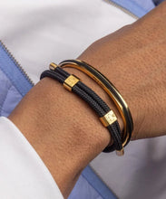 Load image into Gallery viewer, Pig &amp; Hen - Navarch 6mm Bracelet in Black/Gold.
