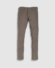 Load image into Gallery viewer, Rodd &amp; Gunn Motion 2 Straight Jean in Pebble.
