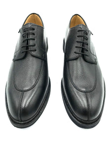 Paraboot Tournier in black pebble grain.