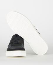 Load image into Gallery viewer, Barbour Liddesdale Trainers
