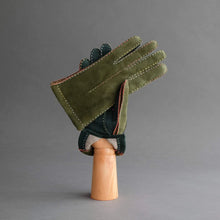 Load image into Gallery viewer, Thomas Riemer - Ladies Gloves From Green Goatskin - Lined with Cashmere in Green multi.
